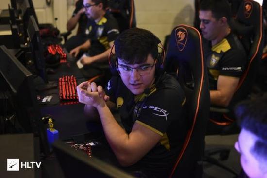 探索风暴英雄皮肤背后的星际故事